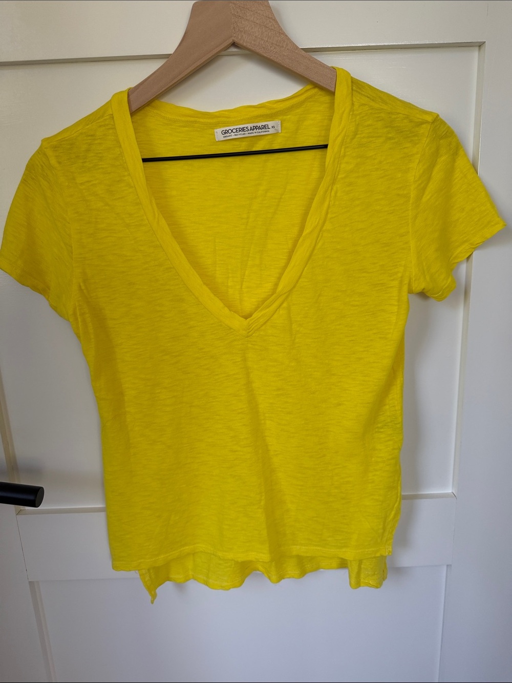 Groceries Apparel Bright Yellow V-neck Stepped Hem T-shirt XS